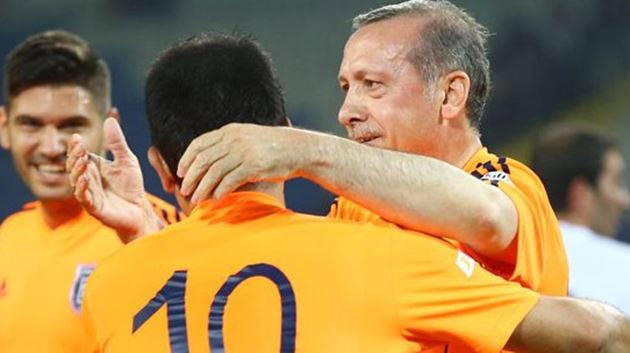 Erdoğan hat-trick yaptı, takımı fark attı