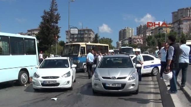 Kadıköy’de zincirleme kaza