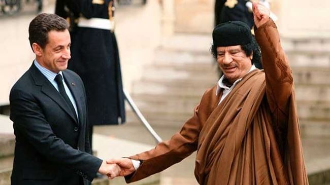 Sarkozy’nin peşini bırakmıyor
