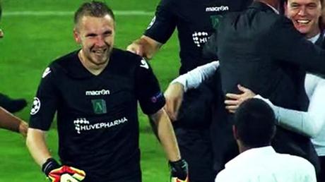 Tarihe geçen maç! Oyuncu kaleye geçti ve…