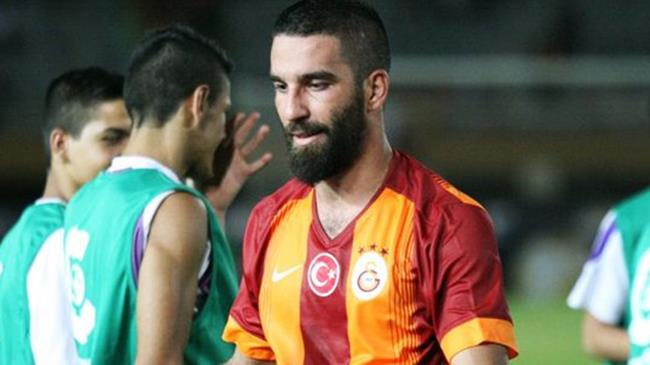 Galatasaray maçında Arda Turan’a şok!