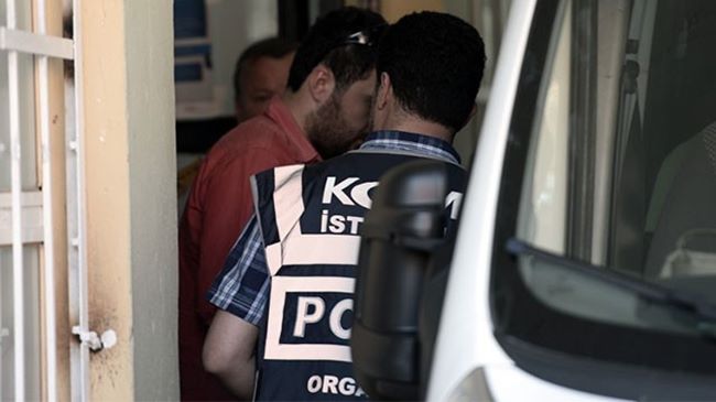 ‘Paralel’ operasyondaki 10 polisten 4’ü tutuklandı