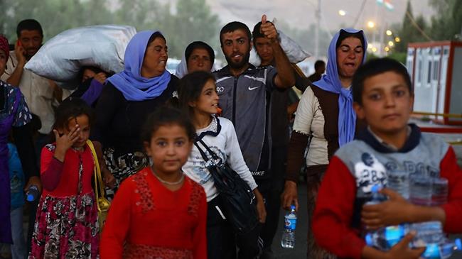 ‘Cesetlere basa basa kaçtık’