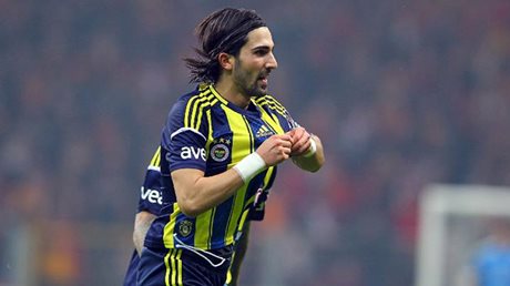 Menajerini aradı! Ayrılık için gün sayıyor!