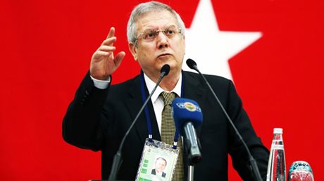 Aziz Yıldırım’dan tarihe geçen rekor!