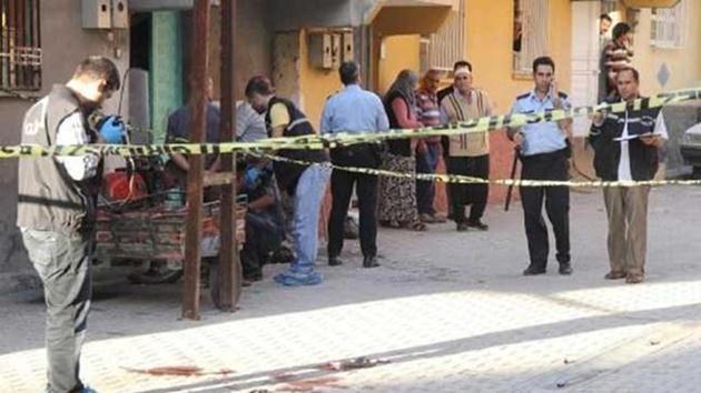Eşiyle tartışan bir kişi 2 çocuğunu tüfekle öldürdü