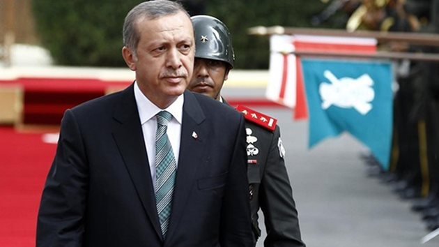 Erdoğan’dan gazeteciye: Bizim eve de gittin mi?