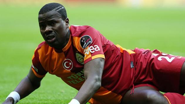 Emmanuel Eboue’ye Premier Lig’den talip