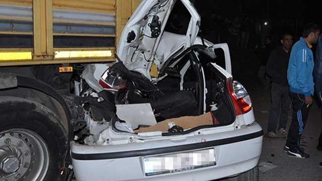Mersin’de otomobil kazası 4 gence mezar oldu!