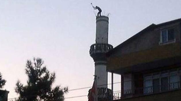 Samsun’da şoke eden minare yıkımı