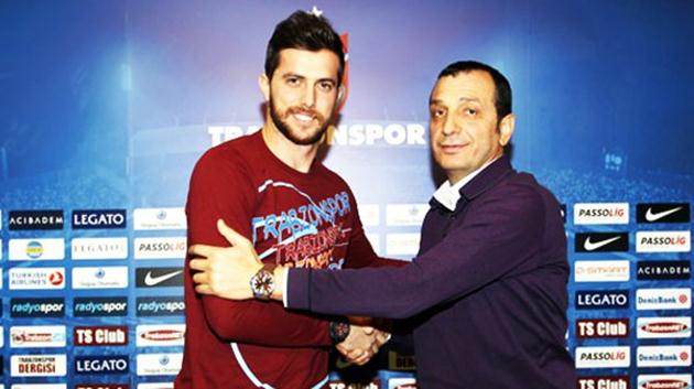 Trabzonspor ile imzayı resmen attı! Borsaya bildirildi!
