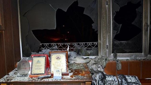 tunceli-Pertek ilçesinde belediye binası-saldırı