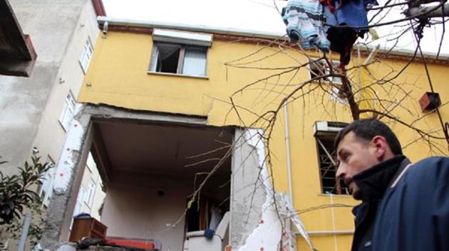 Tuzla’da bir bimada doğalgaz patlaması