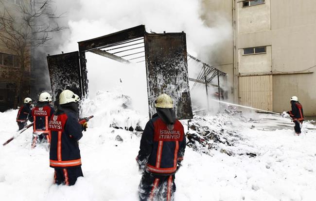 Başakşehir-ikitelli-tanker-yangın