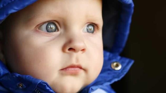 Çocuk-göz-katarakt