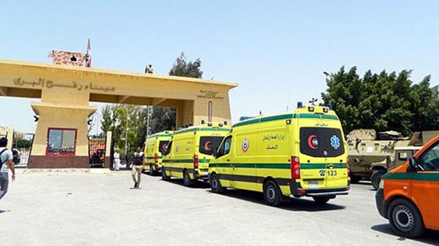 Mısır Refah Sınır Kapısı’nı 2 gün açık tutacak