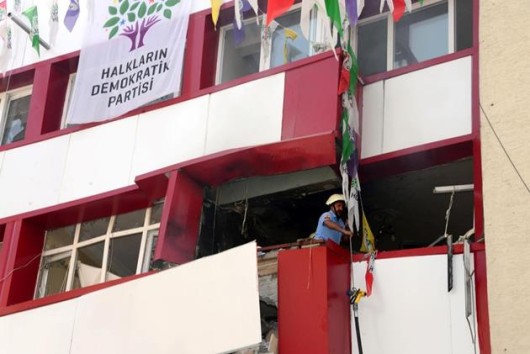 HDP binalarında patlama