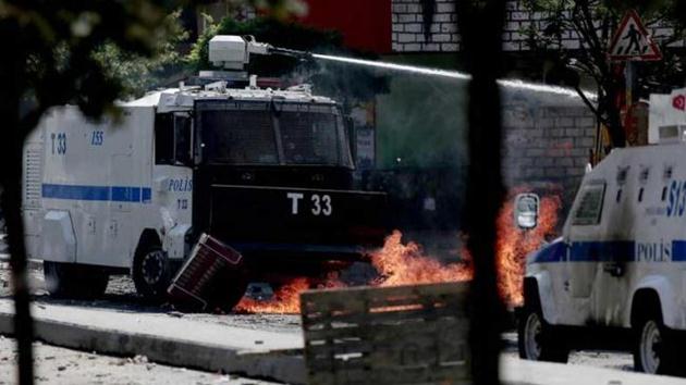 Gazi Mahallesi’nde bir polis hayatını kaybetti!
