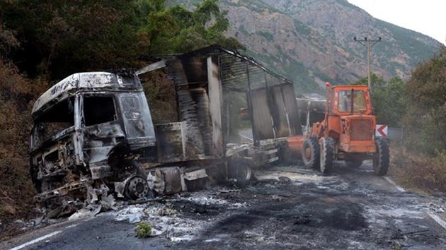 Tunceli-Erzincan karayolu yeniden kapatıldı