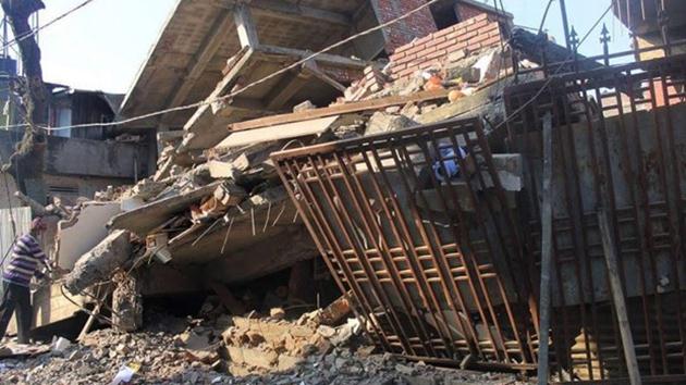 Hindistan’da 6.7 büyüklüğünde deprem