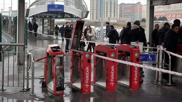 metrobüs-turnike-patlama