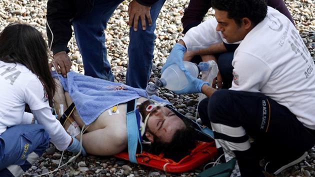 Kahraman liseli öğrenci, üniversiteli genci kurtardı