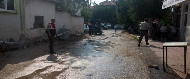 Köy meydanında pompalı dehşeti: 3 ölü!