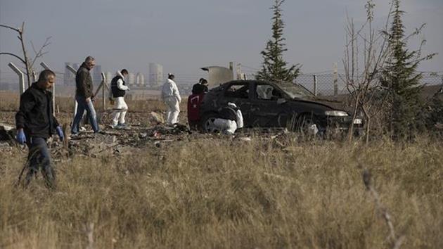 Ankara’da iki canlı bomba kendilerini patlattı