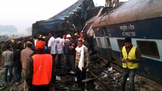 Hindistan’da tren faciası: 90 ölü, 150 yaralı