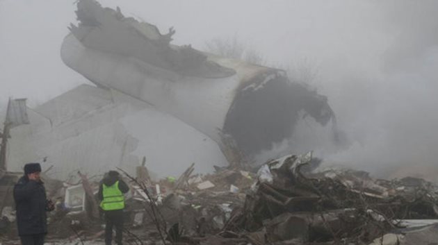 Türk kargo uçağı Kırgızistan’da düştü: 4’ü mürettebat 38 ölü