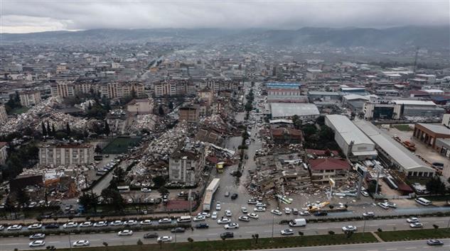 Kahramanmaraş’ta 7,7 ve 7,6 büyüklüğünde deprem! Büyük yıkım…