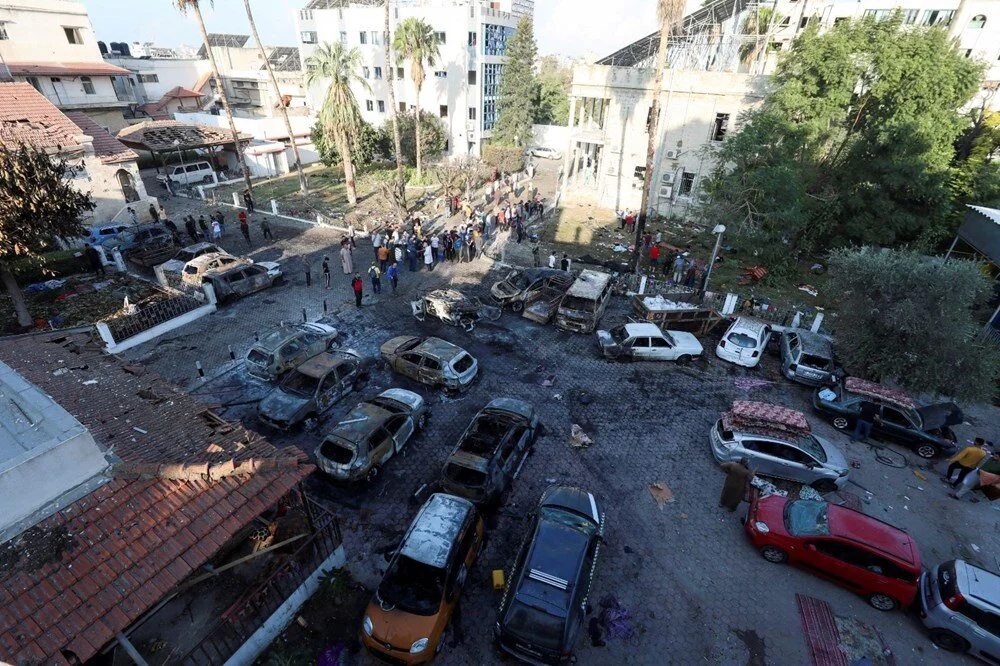 Siyonist vahşetten hastane katliamı! Yeni görüntüler (FOTO GALERİ)